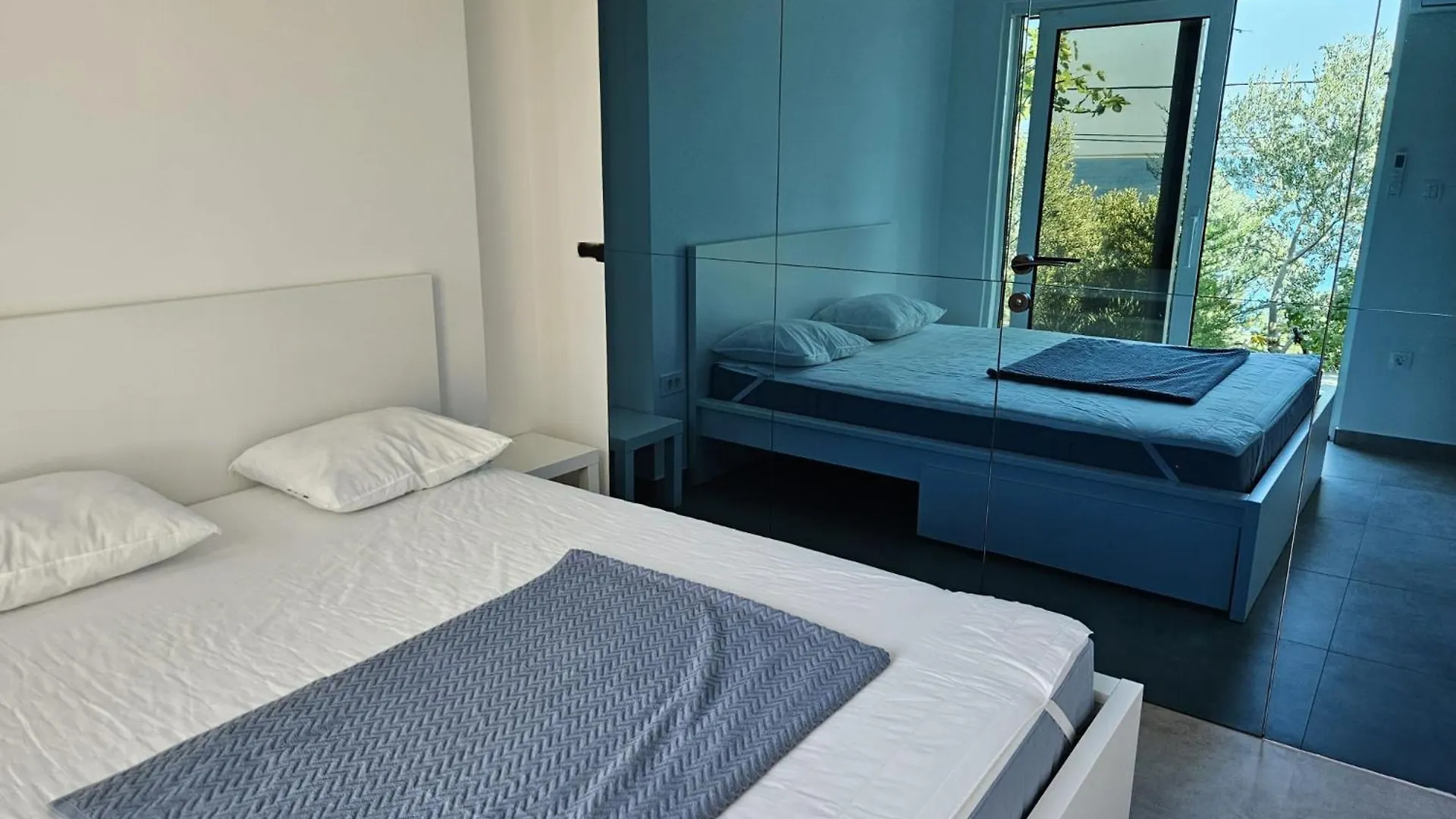Azure Horizon Villa Miholascica 0*,